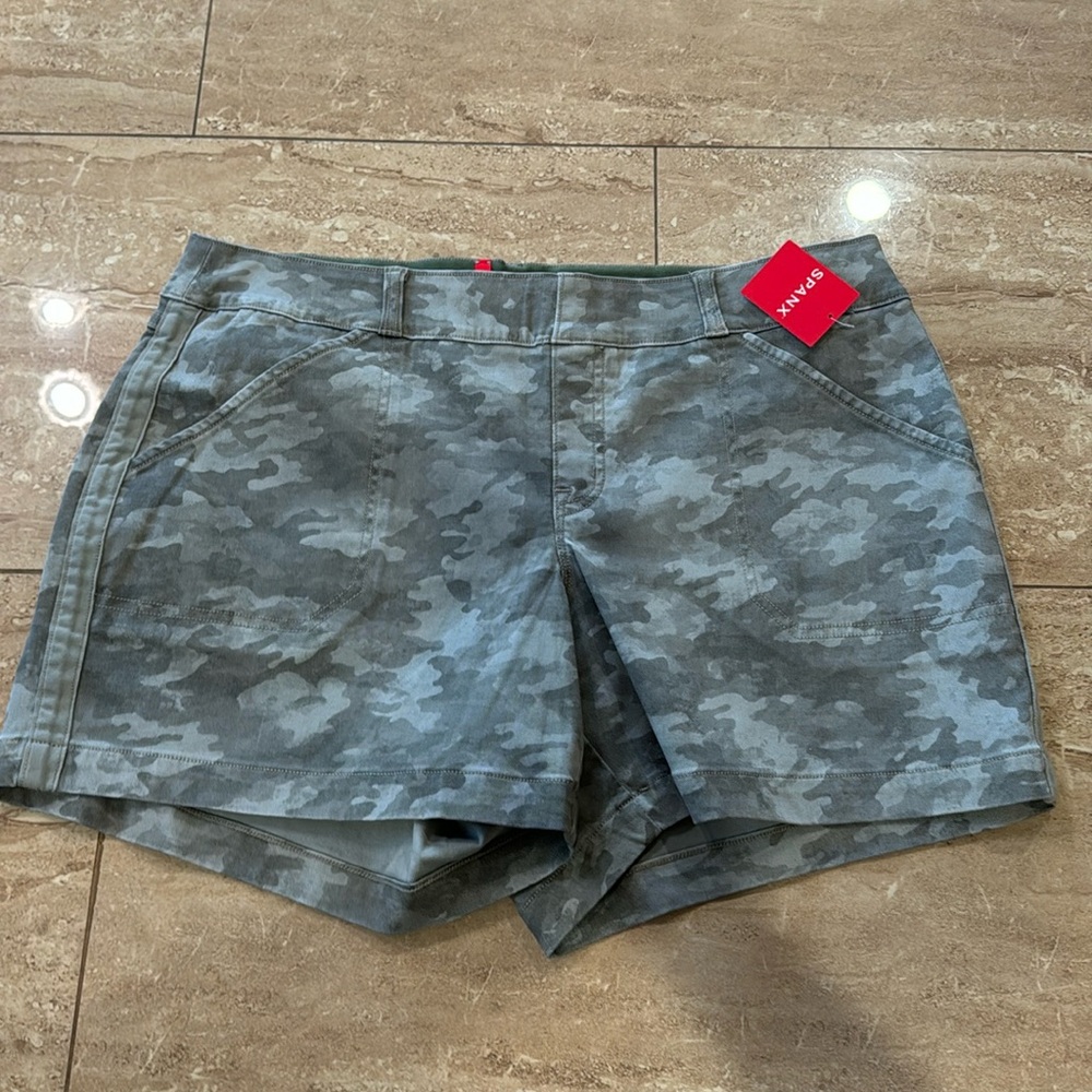 Spanx Stretch Twill Short